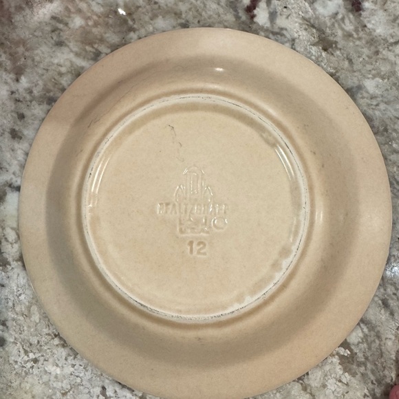 Vintage Pfaltzgraff Village 8” Round Vegetable Bowl - Picture 3 of 5